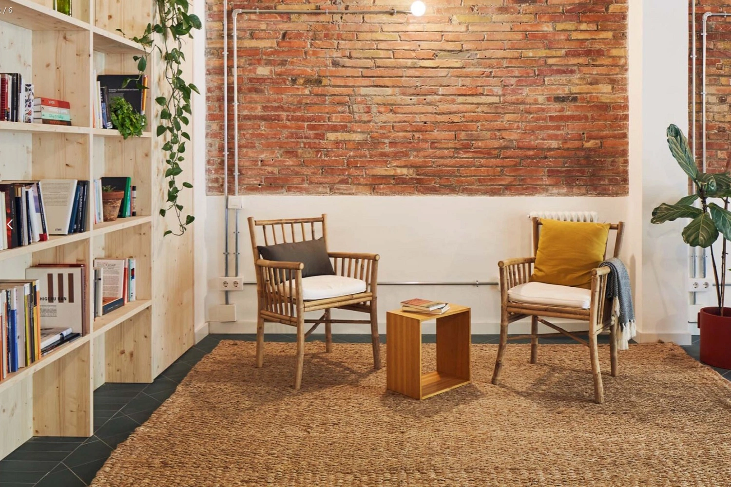 Salon w jasnym, nowoczesnym wnętrzu od Marazzi